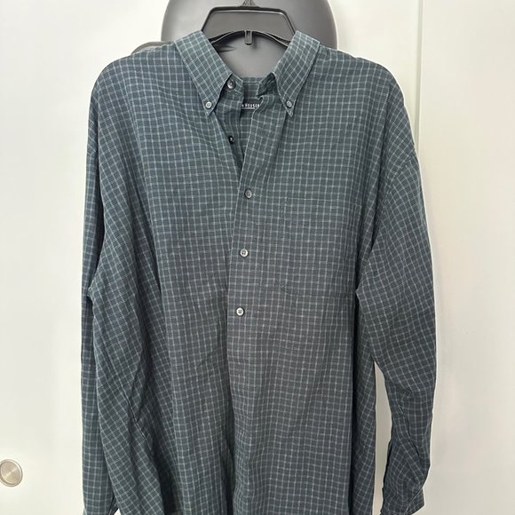 Van Heusen Other - Van Heusen dress shirt